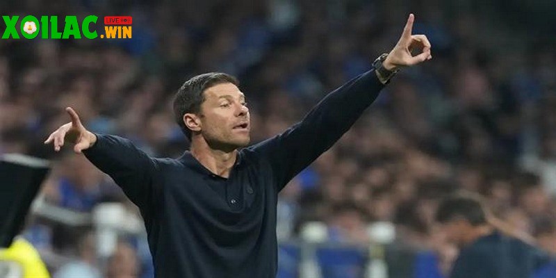 Xabi Alonso đã thể hiện sự tin tưởng mạnh mẽ vào hai chân sút nổi bật